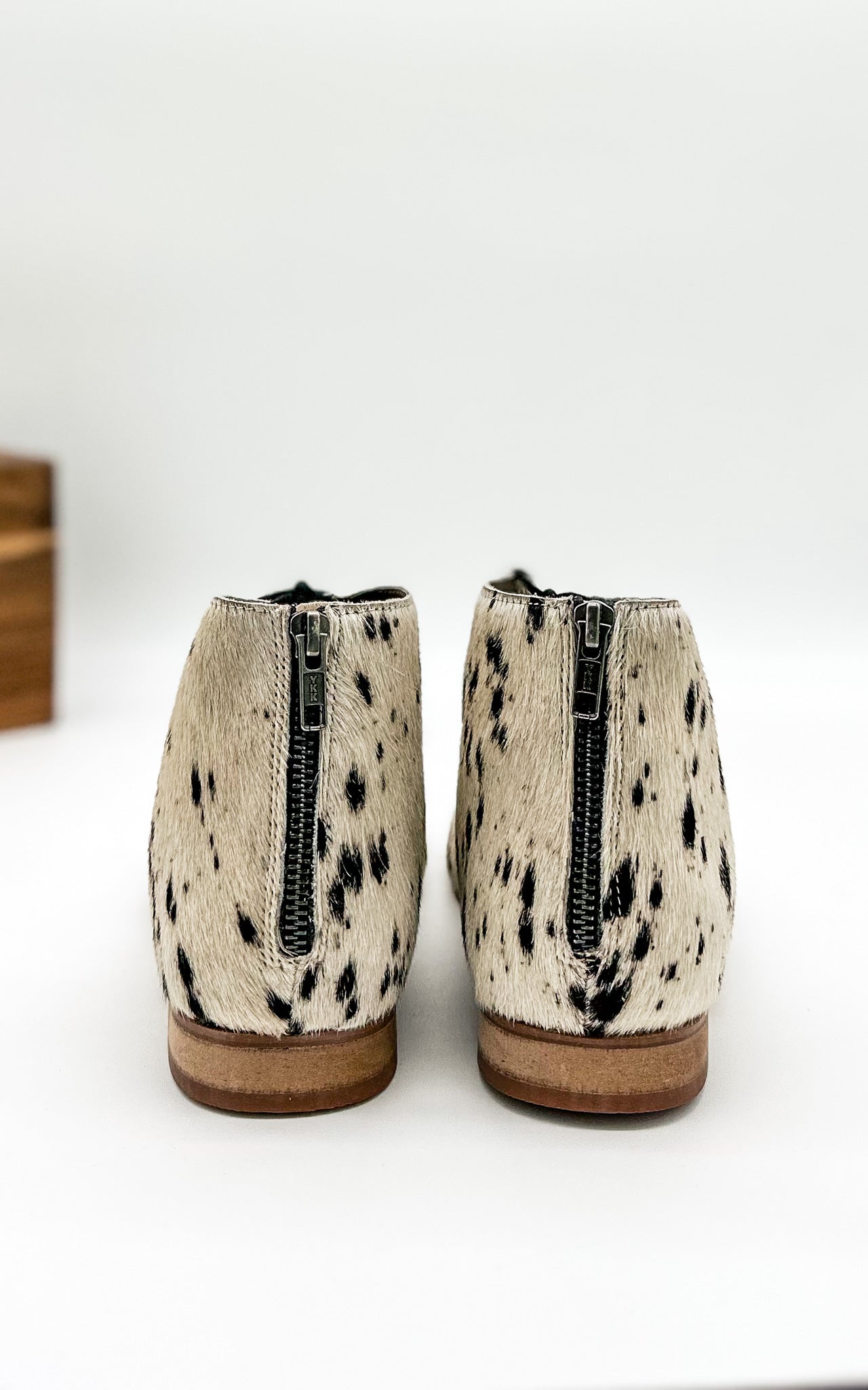 Nola Sandals Black And White Genuine Leather Gladiator Naughty Monkey