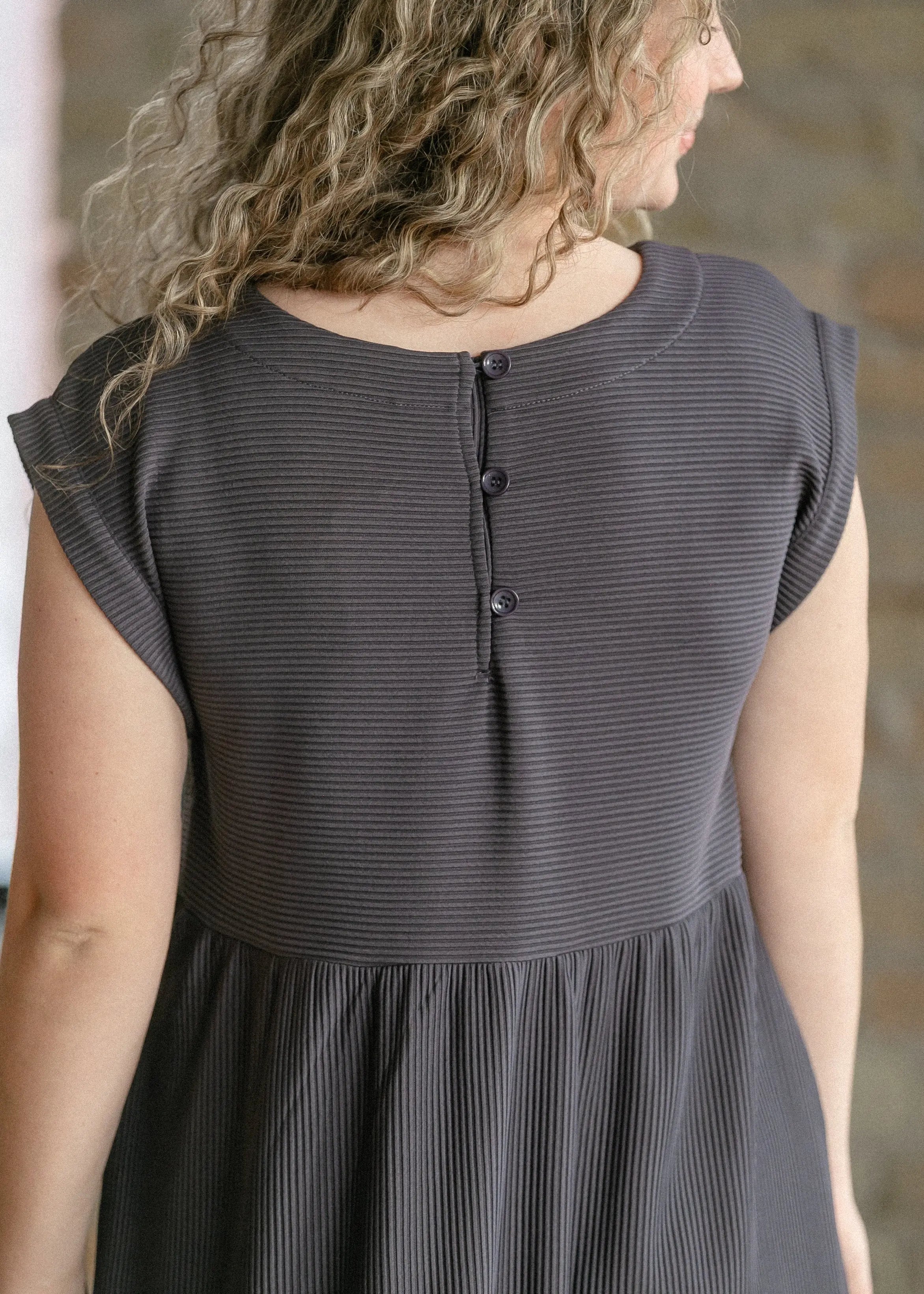 Olivia A-line Solid Midi Dress Inherit Co.