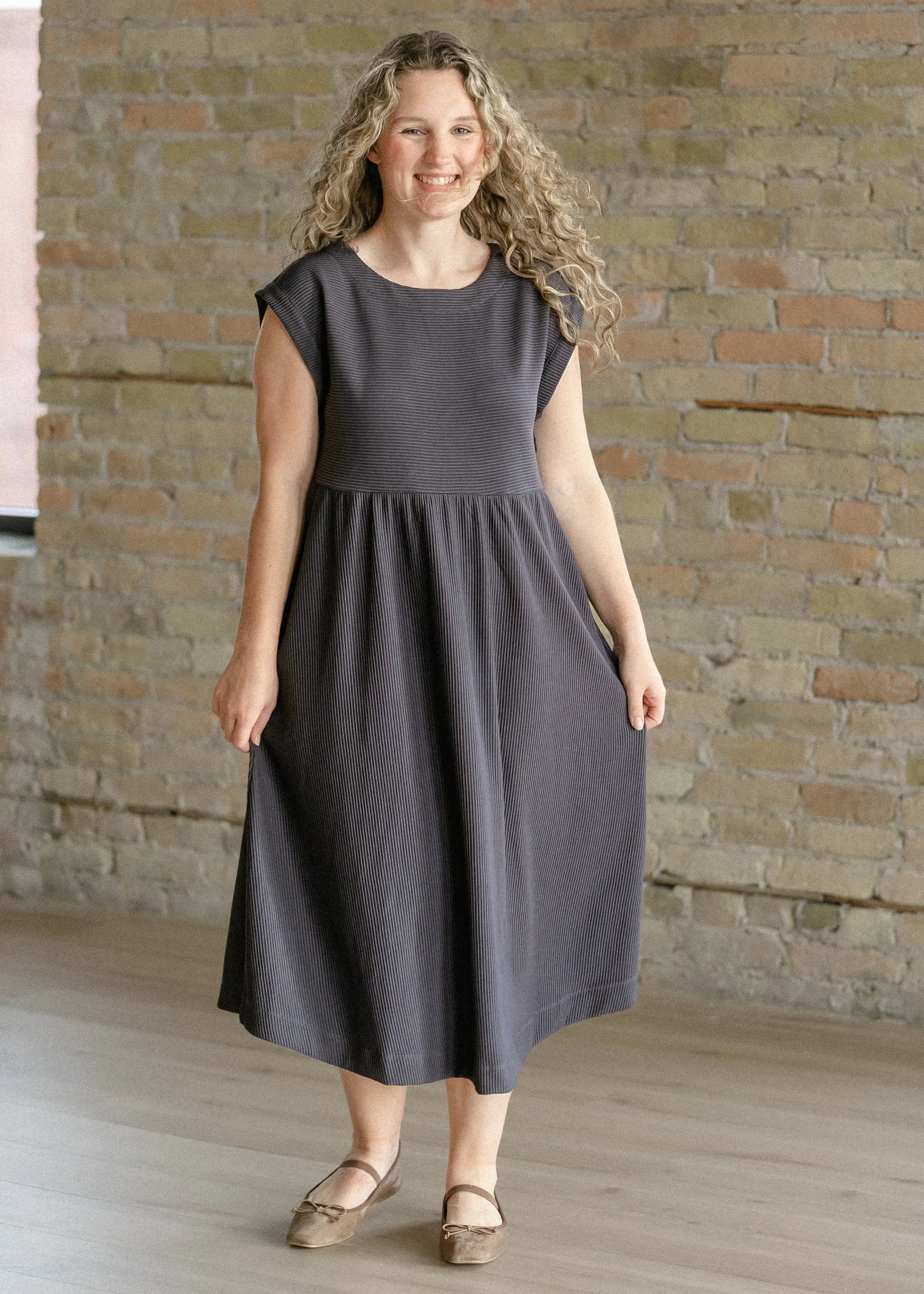 Olivia A-line Solid Midi Dress Inherit Co.