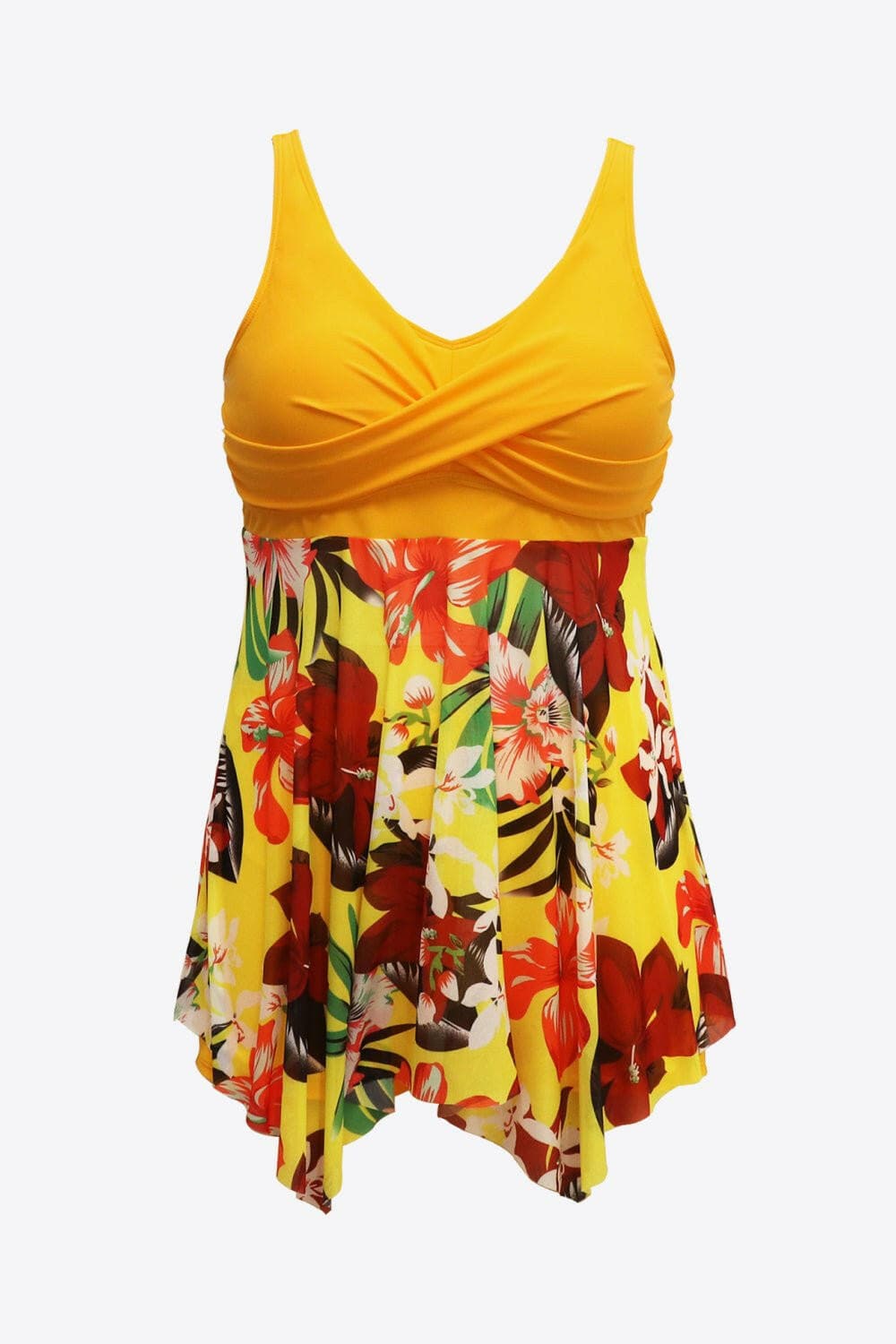 Floral Plus Size Two-Piece Swimsuit with Asymmetrical HemFloral Plus Size Two-Piece Swimsuit with Asymmetrical Hem
 Make a statement at the beach with our Floral Plus Size Two-Piece Swimsuit featuring an asymmetrical hem dLove Salve -Piece Swimsuitswimwear