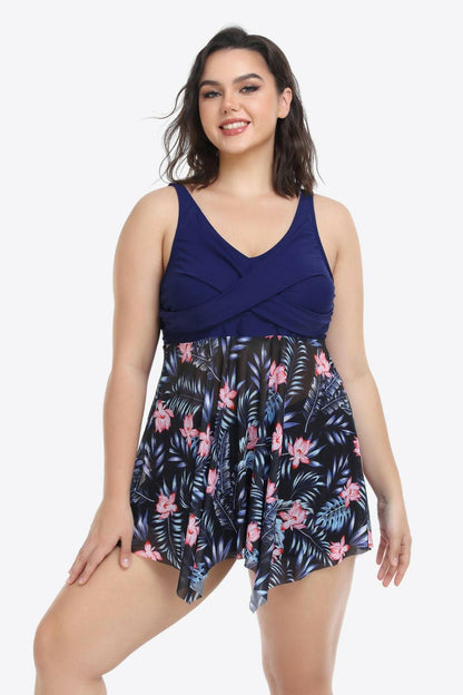 Floral Plus Size Two-Piece Swimsuit with Asymmetrical HemFloral Plus Size Two-Piece Swimsuit with Asymmetrical Hem
 Make a statement at the beach with our Floral Plus Size Two-Piece Swimsuit featuring an asymmetrical hem dLove Salve -Piece Swimsuitswimwear