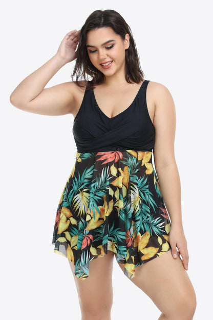 Floral Plus Size Two-Piece Swimsuit with Asymmetrical HemFloral Plus Size Two-Piece Swimsuit with Asymmetrical Hem
 Make a statement at the beach with our Floral Plus Size Two-Piece Swimsuit featuring an asymmetrical hem dLove Salve -Piece Swimsuitswimwear