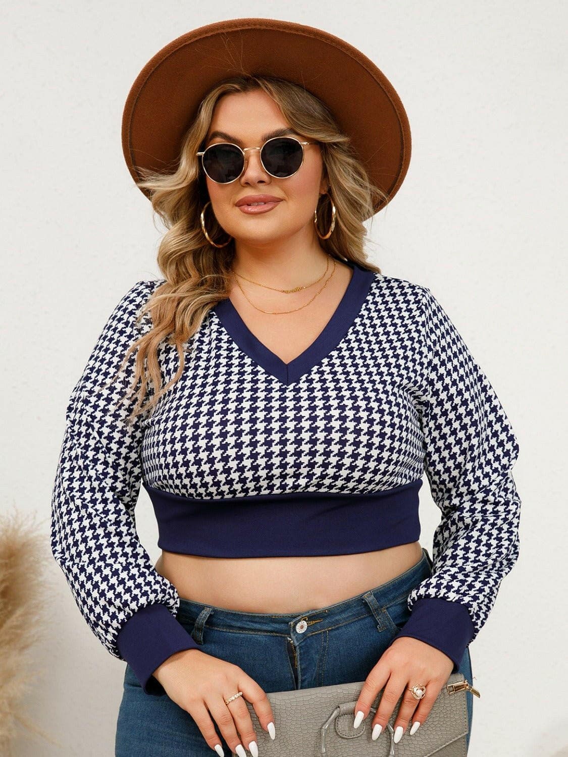 V-Neck Houndstooth Long Sleeve Blouse for Curvy WomenExperience Elegance: V-Neck Houndstooth Long Sleeve Blouse
 Indulge in the sophistication and style of our V-Neck Houndstooth Long Sleeve Blouse designed exclusivelyLove Salve -Neck Houndstooth Long Sleeve Blouseplus