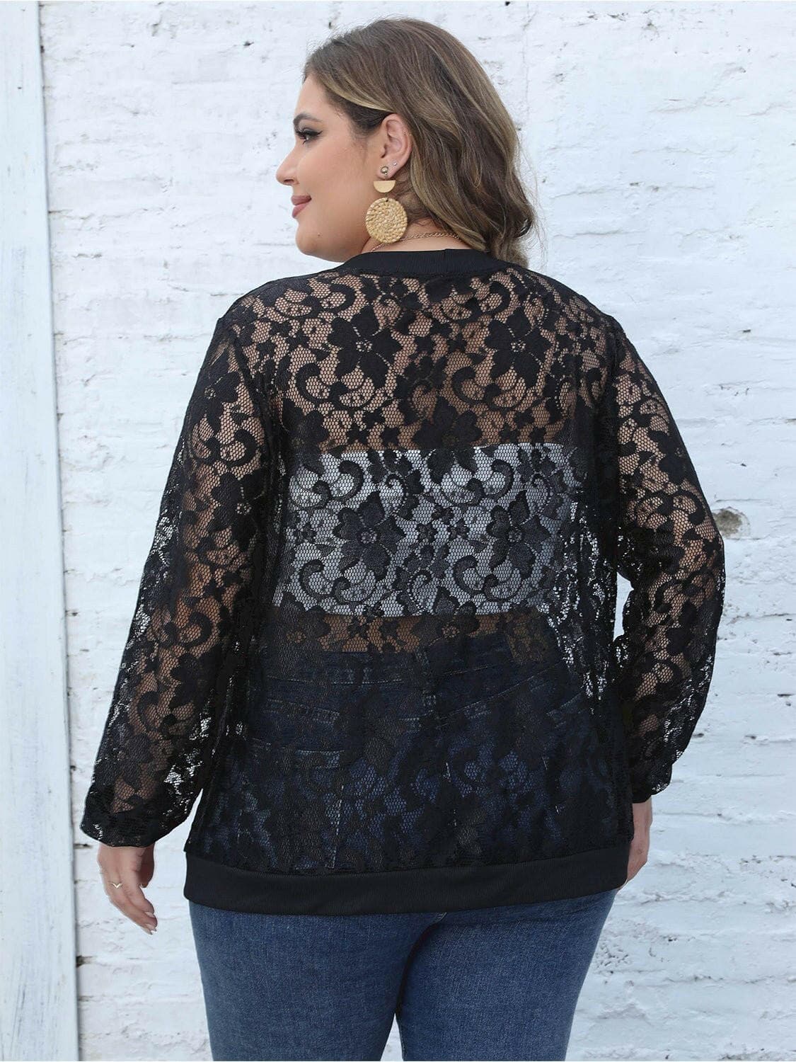 Lace Detail Plus Size Sheer Cardigan with Open FrontUpgrade Your Wardrobe with Elegance
 Indulge in sophistication with our Lace Detail Plus Size Sheer Cardigan. Elevate your style effortlessly with its exquisite laceLove Salve Size Sheer Cardiganplus