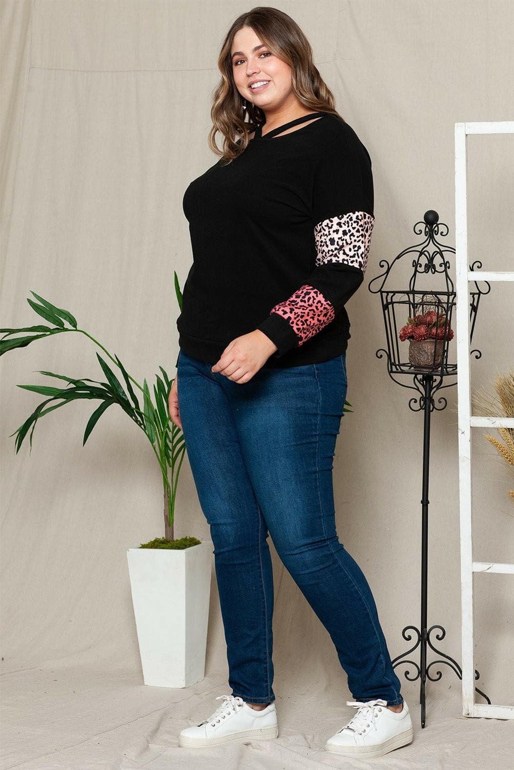 Plus Size Leopard Dropped Shoulder Long Sleeve T-Shirt - Love Salve