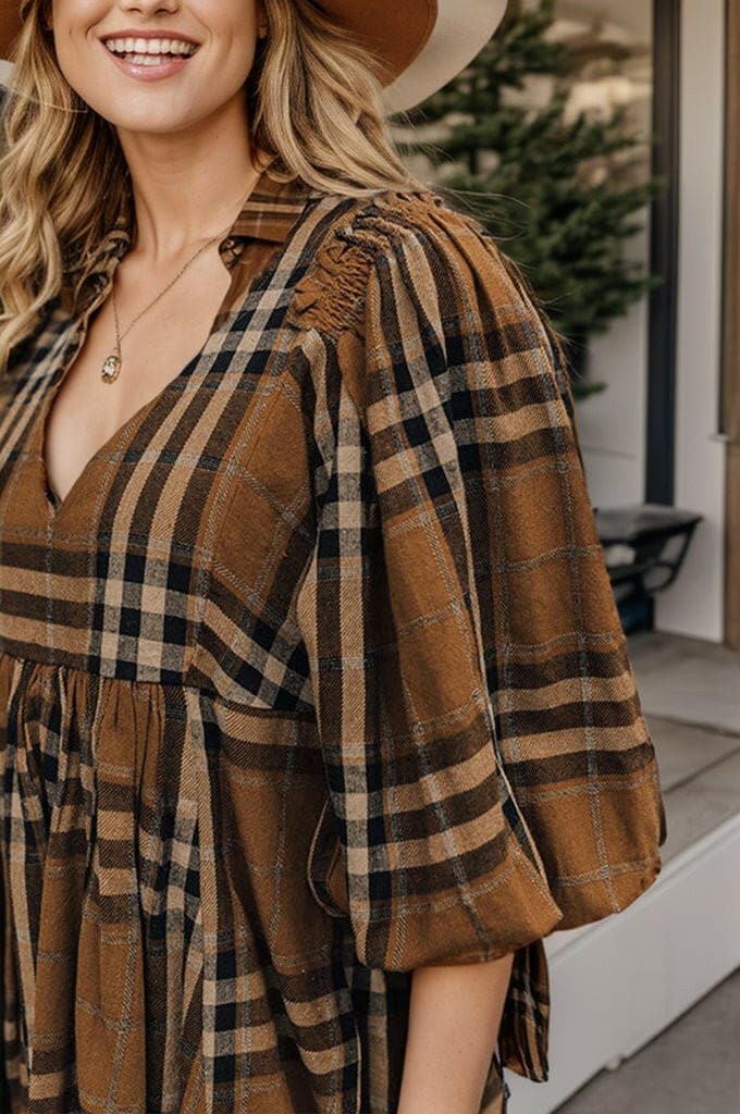 Plaid Print V-Neck Balloon Sleeve Plus Size Tunic DressUpgrade Your Style with Our Plaid Print V-Neck Tunic Dress!
 
 
Chic Design: Embrace a stylish look with the plaid print and V-neckline.
 
Balloon Sleeves: Elevate yLove Salve -Neck Balloon Sleeveplus