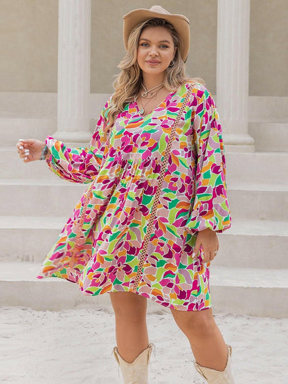 Vibrant Vibe Printed Plus Size Balloon Sleeve DressVibrant Vibe Printed Plus Size Balloon Sleeve Dress
 Step into style with the Vibrant Vibe Printed Plus Size Balloon Sleeve Dress, a must-have addition to your wardrLove Salve Size Balloon Sleeve Dressplus