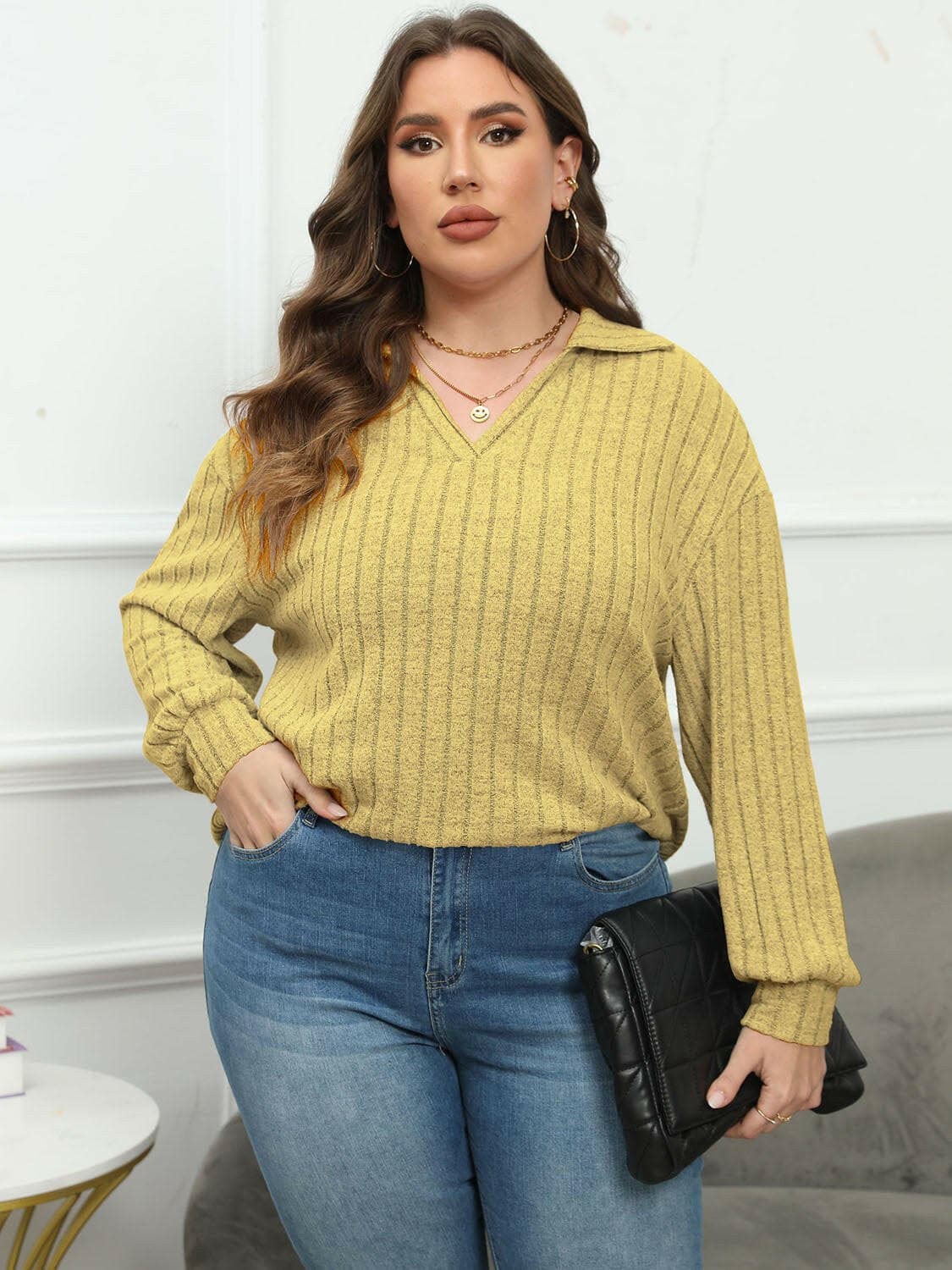 Ribbed Collared Plus Size Long Sleeve Blouse with StretchUpgrade Your Wardrobe with Our Ribbed Collared Plus Size Long Sleeve Blouse
 Indulge in the perfect blend of style and comfort with our Ribbed Collared Plus Size LonLove Salve Size Long Sleeve Blouseplus