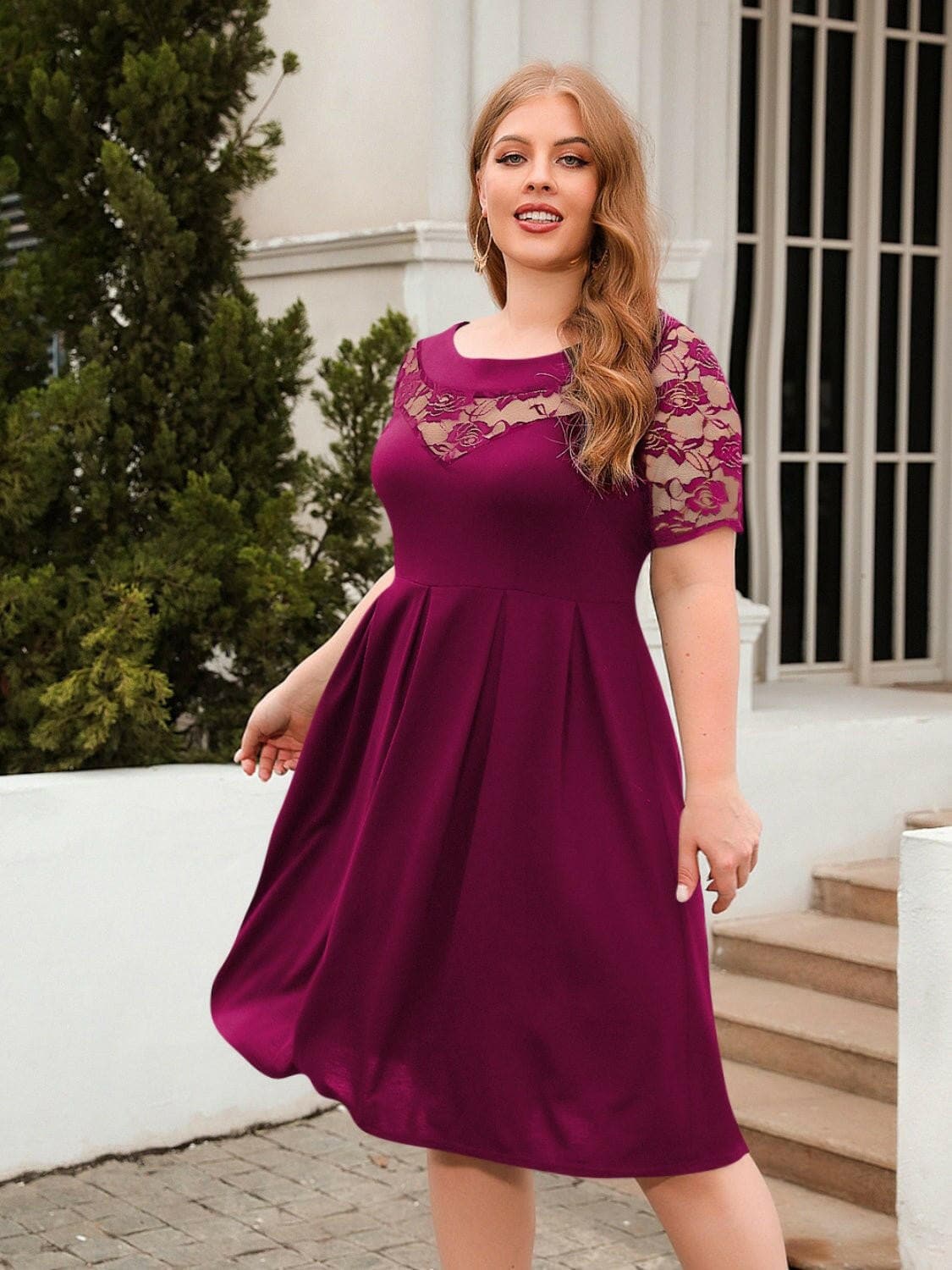 Ruched Lace Detail Plus Size Short Sleeve DressEnhance Your Style with Our Ruched Lace Detail Plus Size Short Sleeve Dress
 
 
Lace Elegance: Embrace sophistication with exquisite lace detail that adds a touch ofLove Salve Size Short Sleeve Dressplus