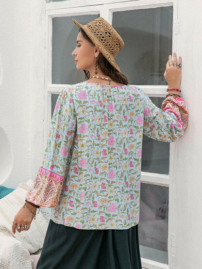 Tassel Printed Plus Size Tie Neck Blouse with Decorative ButtonTassel Printed Plus Size Tie Neck Blouse with Decorative Button
 Upgrade your wardrobe with a touch of sophistication and elegance by adding our Tassel Printed Plus Love Salve Size Tie Neck Blouseplus