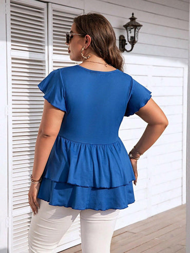 Vibrant V-Neck Flutter Sleeve Plus Size TopExperience Effortless Elegance with our Vibrant V-Neck Flutter Sleeve Plus Size Top!
 
 
Flattering Design: Embrace your curves in style with the V-neckline and flutLove Salve -Neck Flutter Sleeveplus