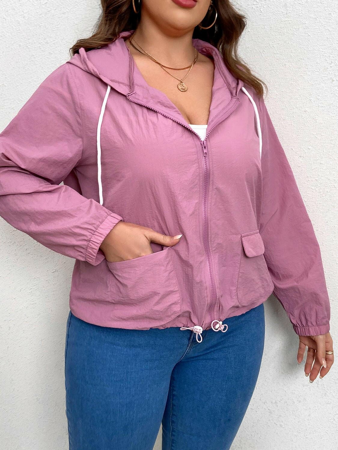 Cozy Plus Size Hooded Jacket with Zipper Closure and DrawstringStay Warm and Stylish in our Cozy Plus Size Hooded Jacket
 Upgrade your outerwear collection with our Cozy Plus Size Hooded Jacket. Perfect for chilly days and nightLove Salve Size Hooded Jacketplus