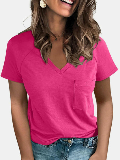 V-Neck Short Sleeve Tee with Handy PocketsV-Neck Short Sleeve Tee with Handy Pockets
 Upgrade your wardrobe with the V-Neck Short Sleeve Tee that combines style and functionality seamlessly.
 Main Features:
Love Salve -Neck Short Sleeve Teejust arrived