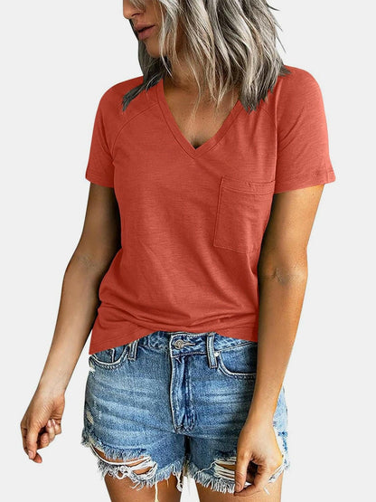 V-Neck Short Sleeve Tee with Handy PocketsV-Neck Short Sleeve Tee with Handy Pockets
 Upgrade your wardrobe with the V-Neck Short Sleeve Tee that combines style and functionality seamlessly.
 Main Features:
Love Salve -Neck Short Sleeve Teejust arrived