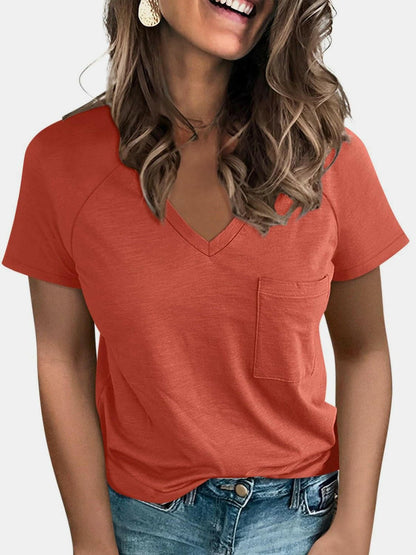 V-Neck Short Sleeve Tee with Handy PocketsV-Neck Short Sleeve Tee with Handy Pockets
 Upgrade your wardrobe with the V-Neck Short Sleeve Tee that combines style and functionality seamlessly.
 Main Features:
Love Salve -Neck Short Sleeve Teejust arrived