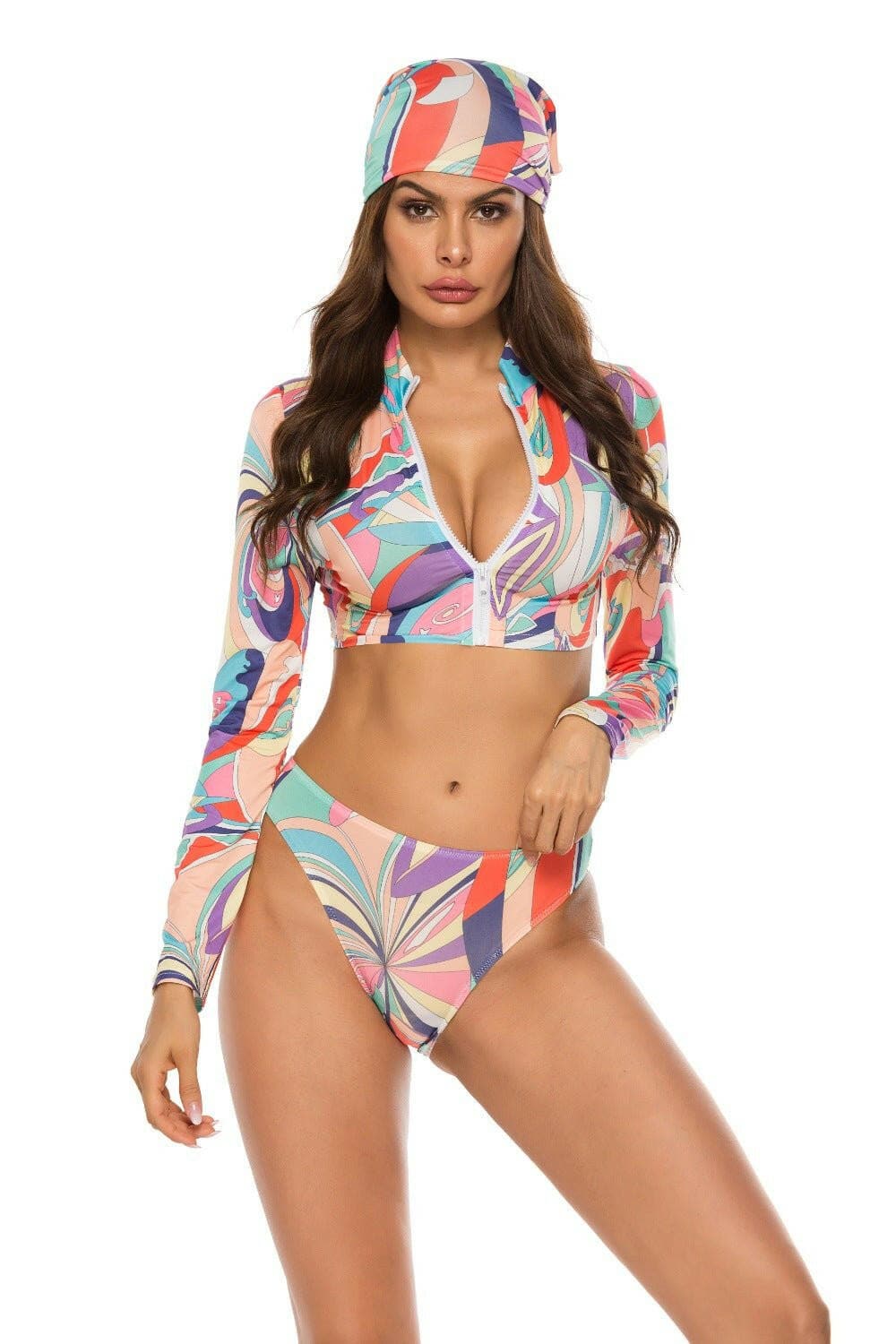 Tropical Print Three-Piece Swimsuit SetExperience the Exotic with Our Tropical Print Three-Piece Swimsuit Set
 
 
Set Includes: Three pieces for a complete look
 
Comfortable Design: No padding or underwiLove Salve -Piece Swimsuit Setswimwear