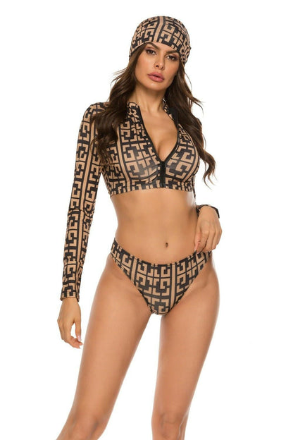 Tropical Print Three-Piece Swimsuit SetExperience the Exotic with Our Tropical Print Three-Piece Swimsuit Set
 
 
Set Includes: Three pieces for a complete look
 
Comfortable Design: No padding or underwiLove Salve -Piece Swimsuit Setswimwear