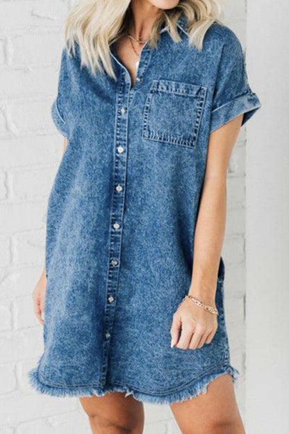 Denim Dress with Cap Sleeves and Raw Hem PocketsDenim Dress with Cap Sleeves and Raw Hem Pockets
 Introducing our versatile Denim Dress with Cap Sleeves and Raw Hem Pockets, a wardrobe essential that effortlessly Love Salve Raw Hem Pocketsjust arrived