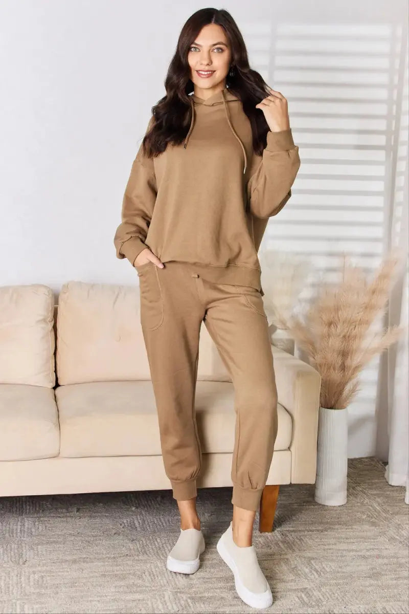 RISEN High Rise Relaxed Joggers for Casual Comfort - Love Salve 