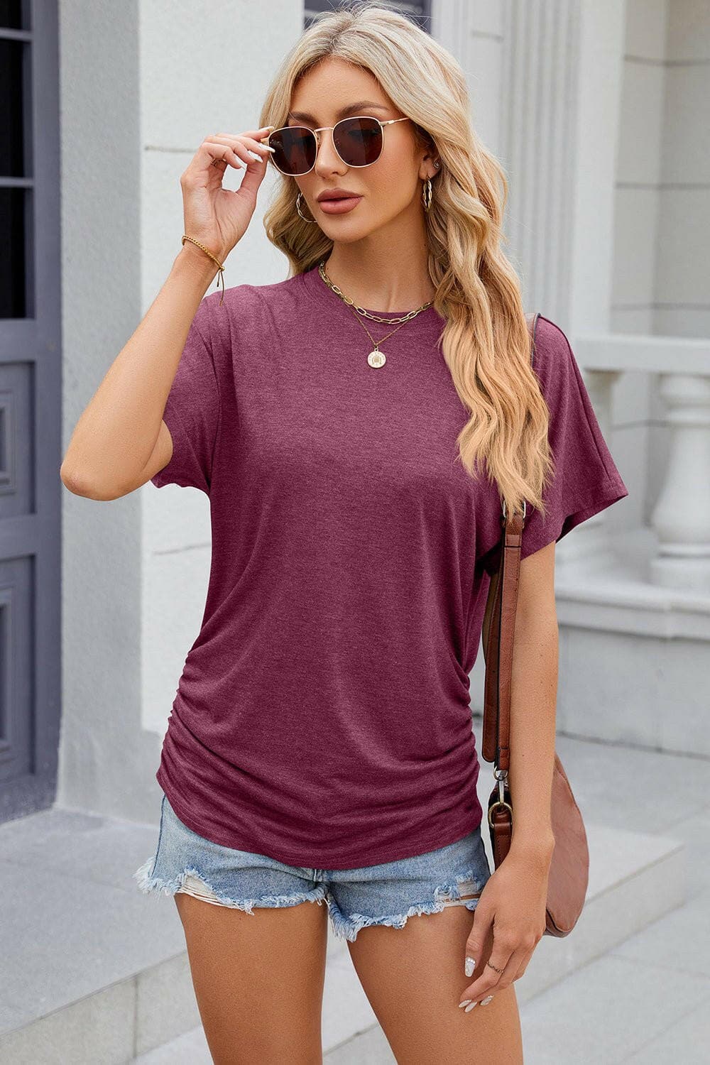 Feminine Flutter Sleeve TeeEffortlessly Stylish Feminine Flutter Sleeve Tee
 
 
Elevate Your Look: Add a touch of femininity to your everyday style with chic flutter sleeves.
 
Comfortable QuaLove Salve Feminine Flutter Sleeve TeeColor