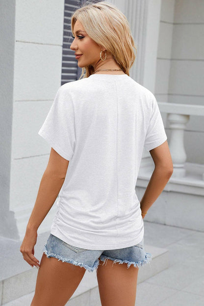 Feminine Flutter Sleeve TeeEffortlessly Stylish Feminine Flutter Sleeve Tee
 
 
Elevate Your Look: Add a touch of femininity to your everyday style with chic flutter sleeves.
 
Comfortable QuaLove Salve Feminine Flutter Sleeve TeeColor