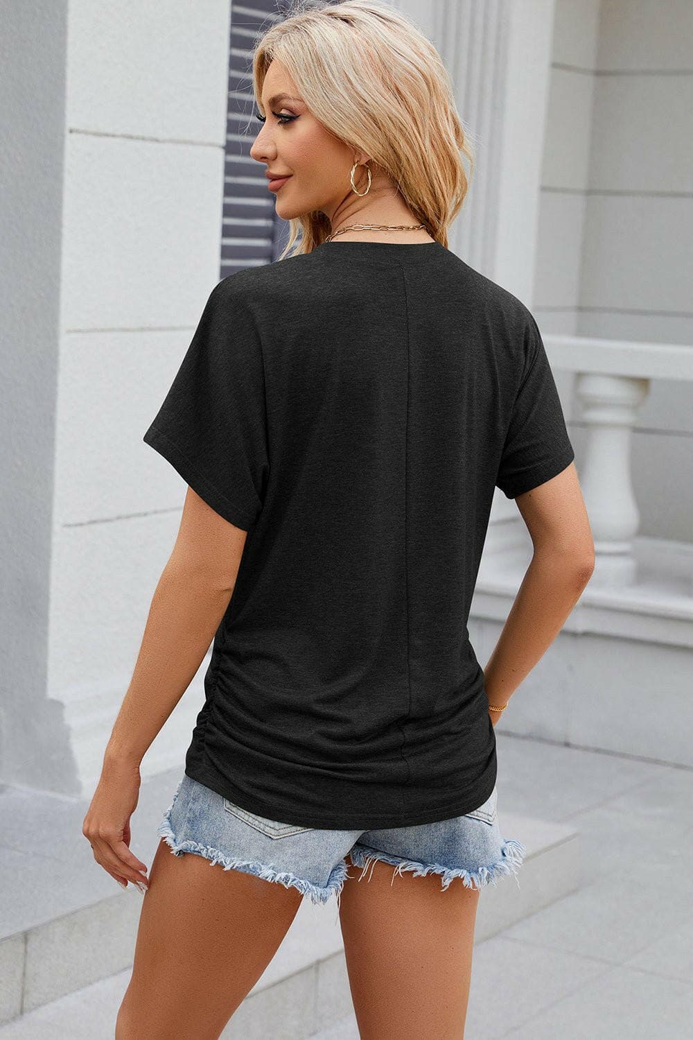 Feminine Flutter Sleeve TeeEffortlessly Stylish Feminine Flutter Sleeve Tee
 
 
Elevate Your Look: Add a touch of femininity to your everyday style with chic flutter sleeves.
 
Comfortable QuaLove Salve Feminine Flutter Sleeve TeeColor