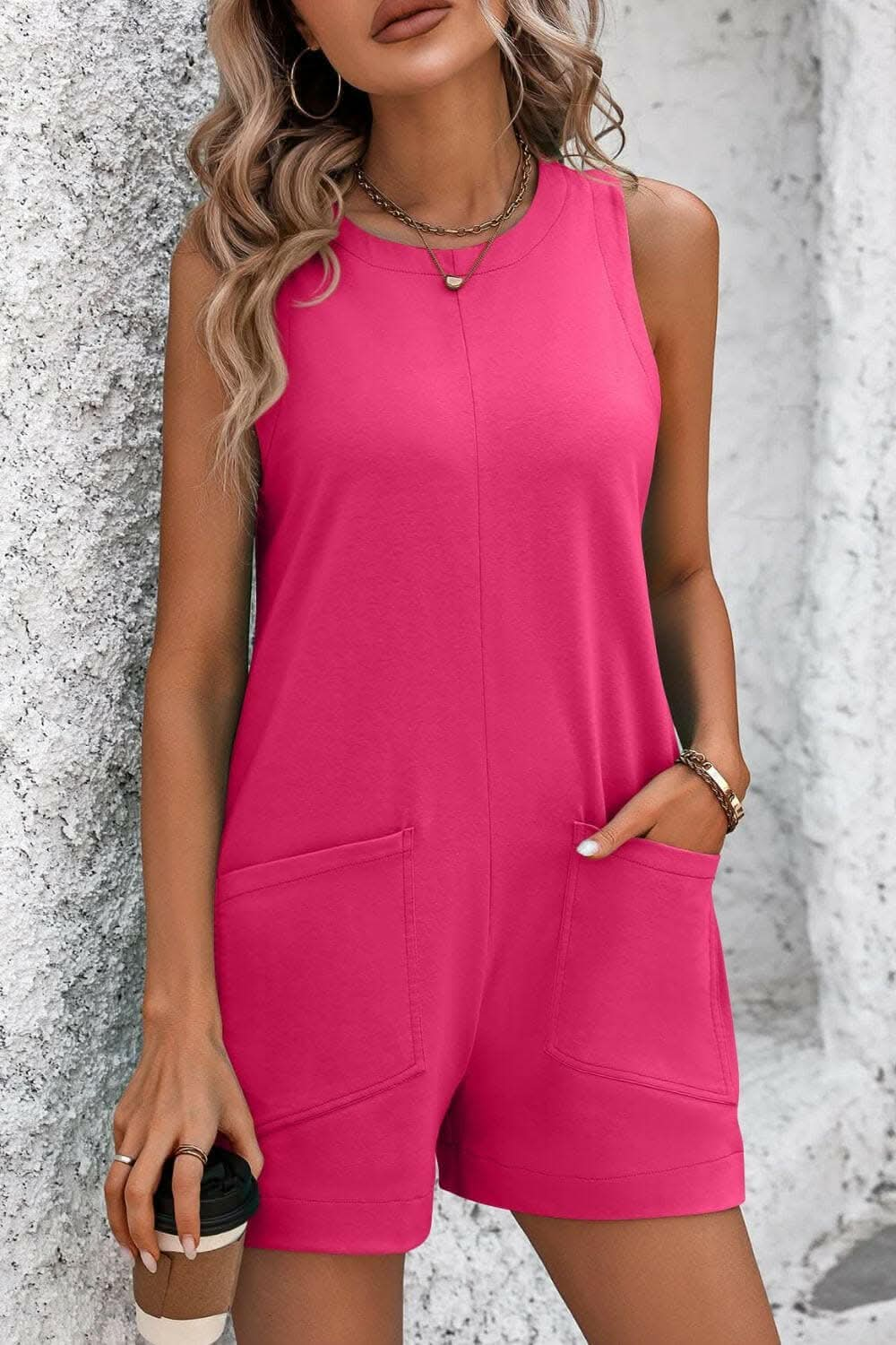 Front Pocket Sleeveless Round Neck RomperUpgrade Your Summer Style with Our Front Pocket Sleeveless Romper
 
 
Effortlessly Stylish: Step up your fashion game with this chic and trendy romper.
 
Functional Love Salve Front Pocket Sleeveless Round Neck Romperjust arrived