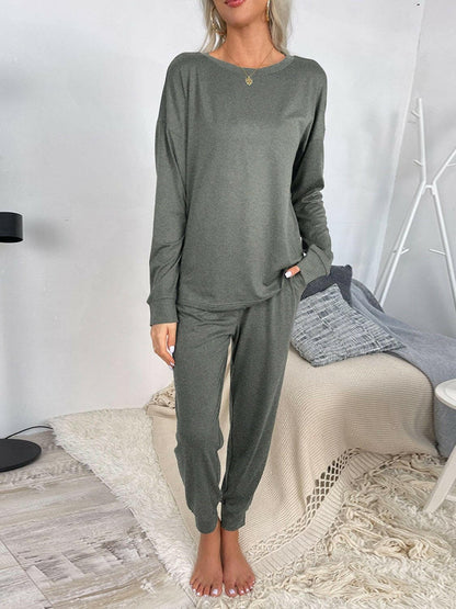 Lounge in Style: Round Neck Top and Drawstring Pants SetIndulge in Comfort and Style
 Upgrade your loungewear game with our Lounge in Style Set, featuring a chic Round Neck Top and ultra-comfortable Drawstring Pants. WhetLove Salve Round Neck Toplounge