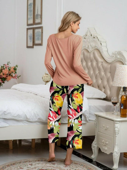 Stylish Comfort Lounge Set with Round Neck Top and Printed PantsUpgrade Your Loungewear Game
 Introducing our Comfort Chic Lounge Wear Set, the perfect blend of style and comfort for your everyday relaxation. This set includes a Love Salve Stylish Comfort Lounge Setlounge