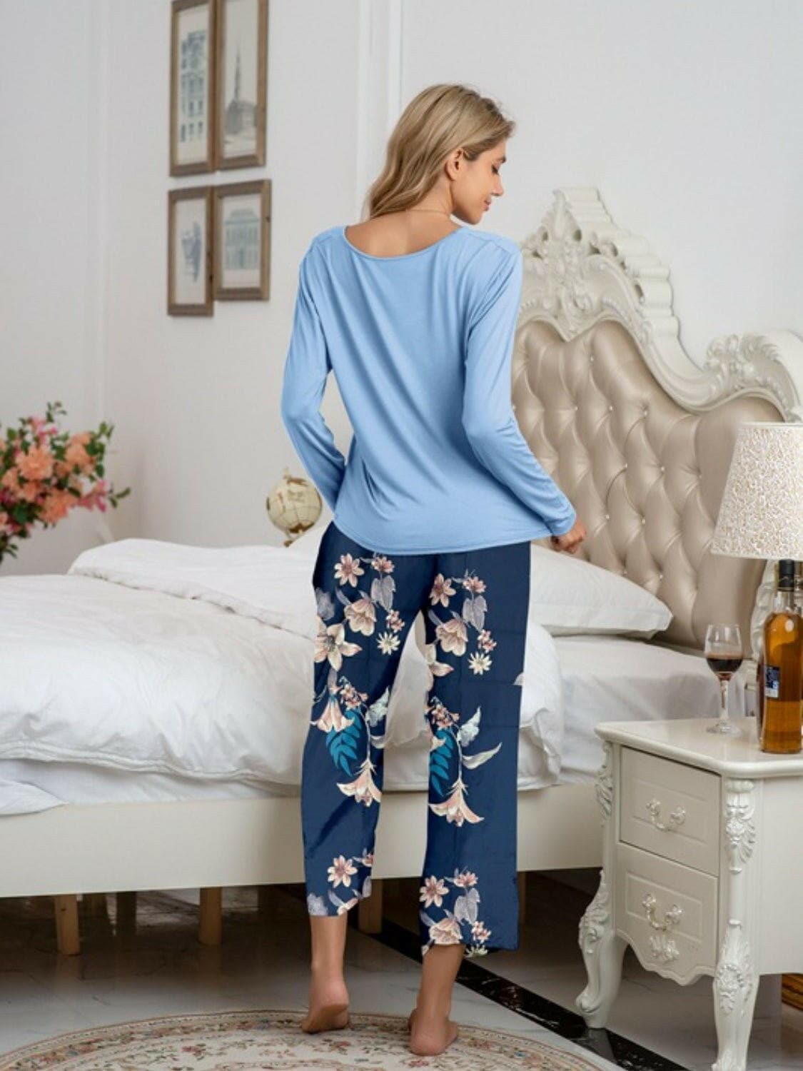 Stylish Comfort Lounge Set with Round Neck Top and Printed PantsUpgrade Your Loungewear Game
 Introducing our Comfort Chic Lounge Wear Set, the perfect blend of style and comfort for your everyday relaxation. This set includes a Love Salve Stylish Comfort Lounge Setlounge