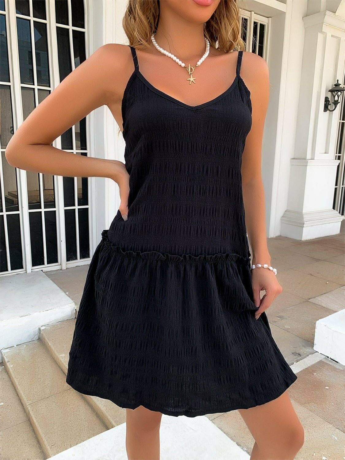 Textured V-Neck Cami Dress with Ruffle HemTextured V-Neck Cami Dress with Ruffle Hem
 
 
Chic Design: Elevate your style with this v-neck cami dress featuring a textured fabric and a charming ruffle hem.
 
VLove Salve -Neck Cami Dressjust arrived