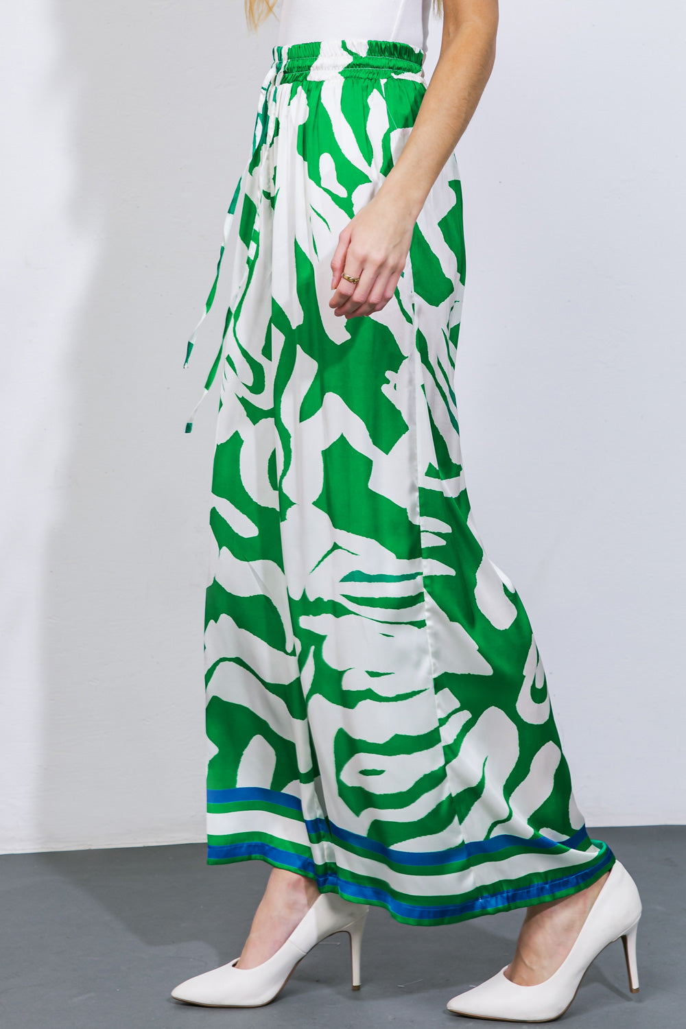 THE KEY TO CHIC WOVEN SATIN PANTS Flying Tomato