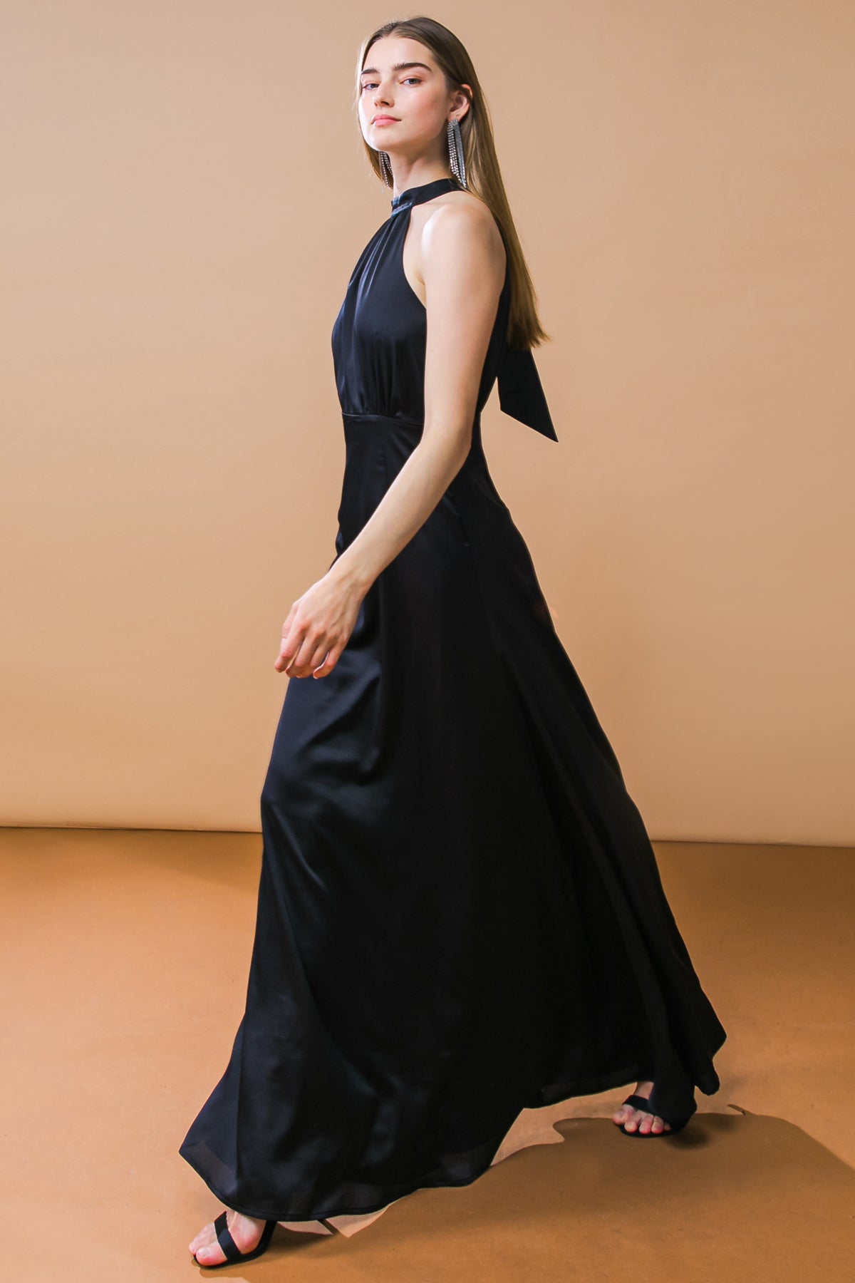 LOOKBOOK FAVORITE WOVEN MIDI DRESS Flying Tomato