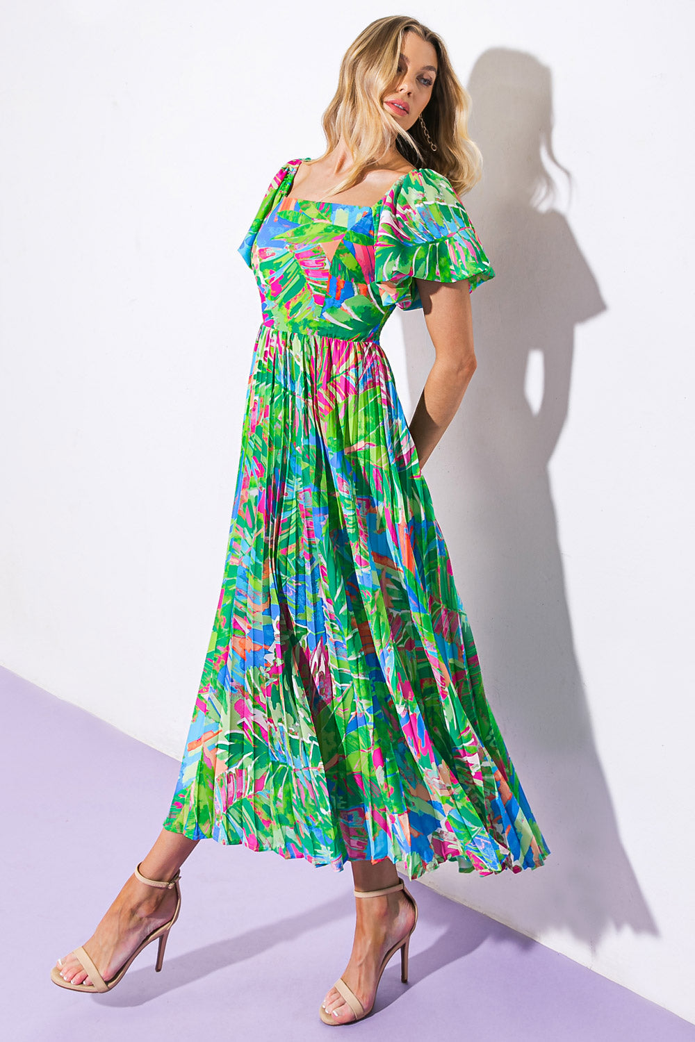 HIGH TIDE HEAVEN IN LOVELY BLOSSOMS WOVEN MIDI DRESS