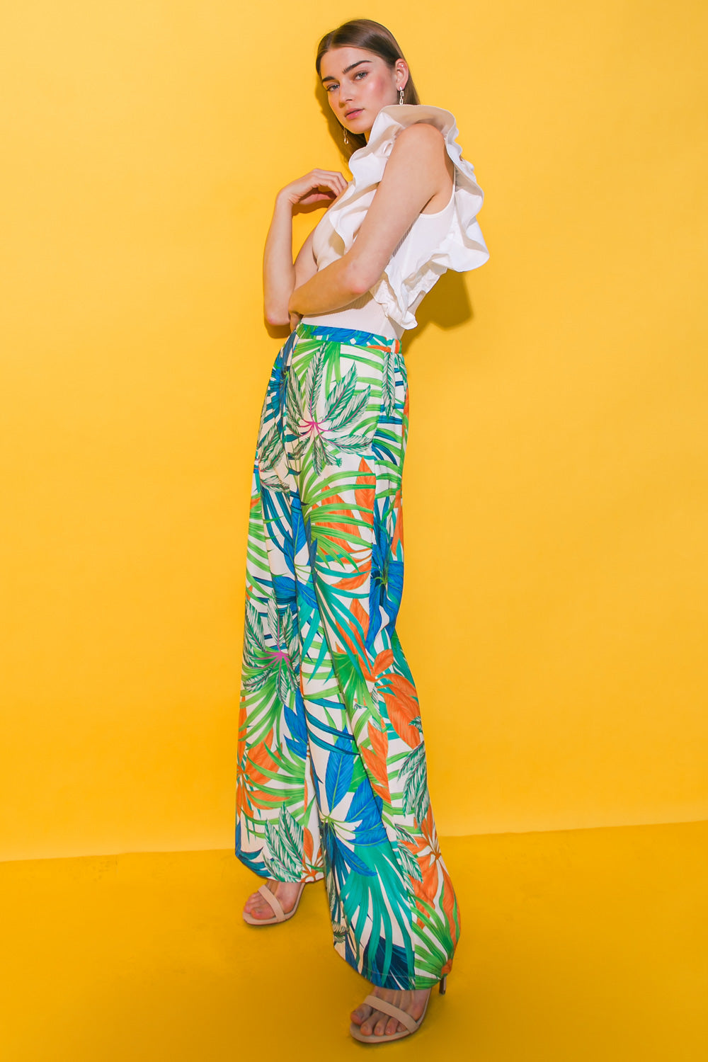 PRETTY ON POINT WOVEN PANTS Flying Tomato