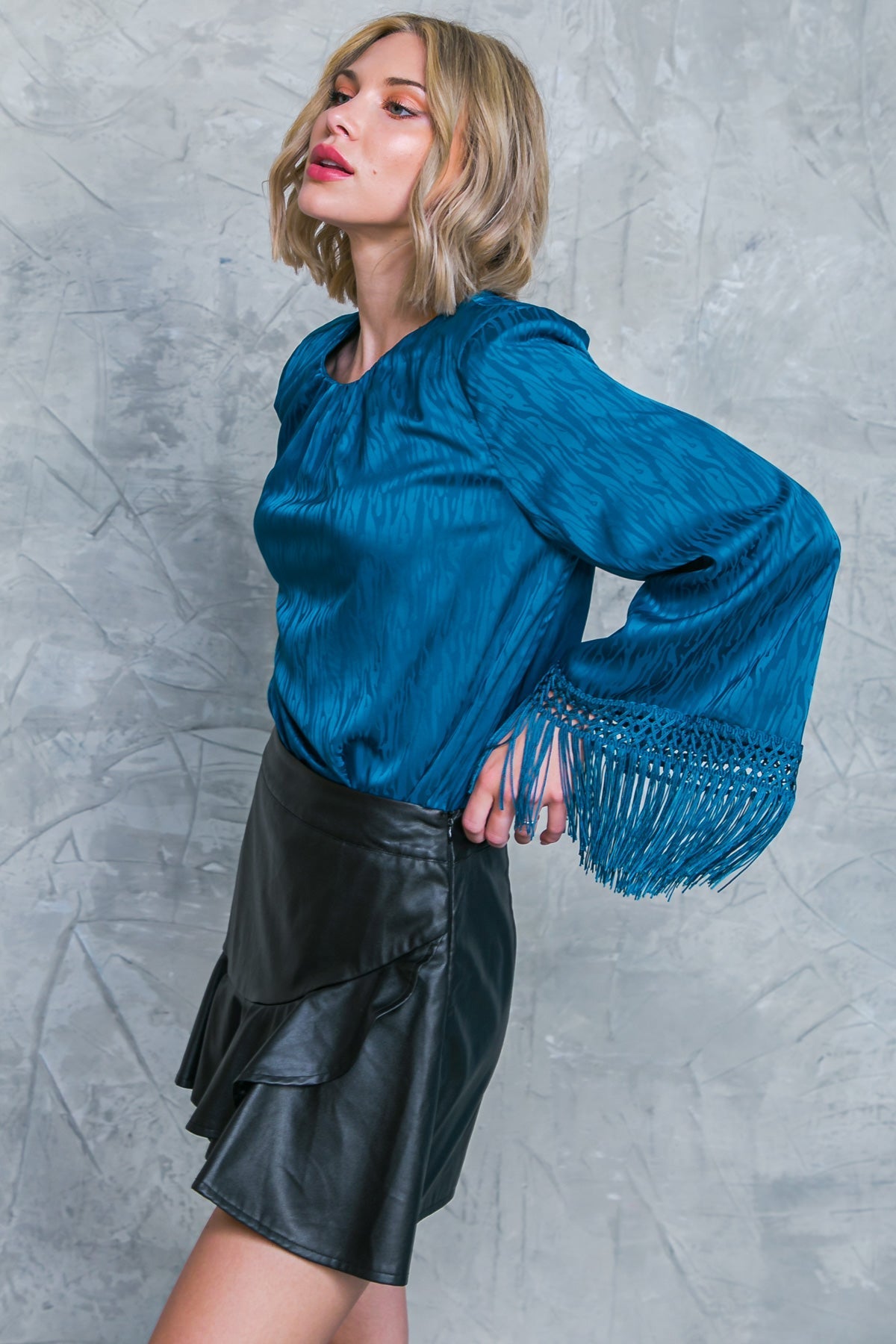 LOVE EVERY DAY WOVEN BODYSUIT Flying Tomato