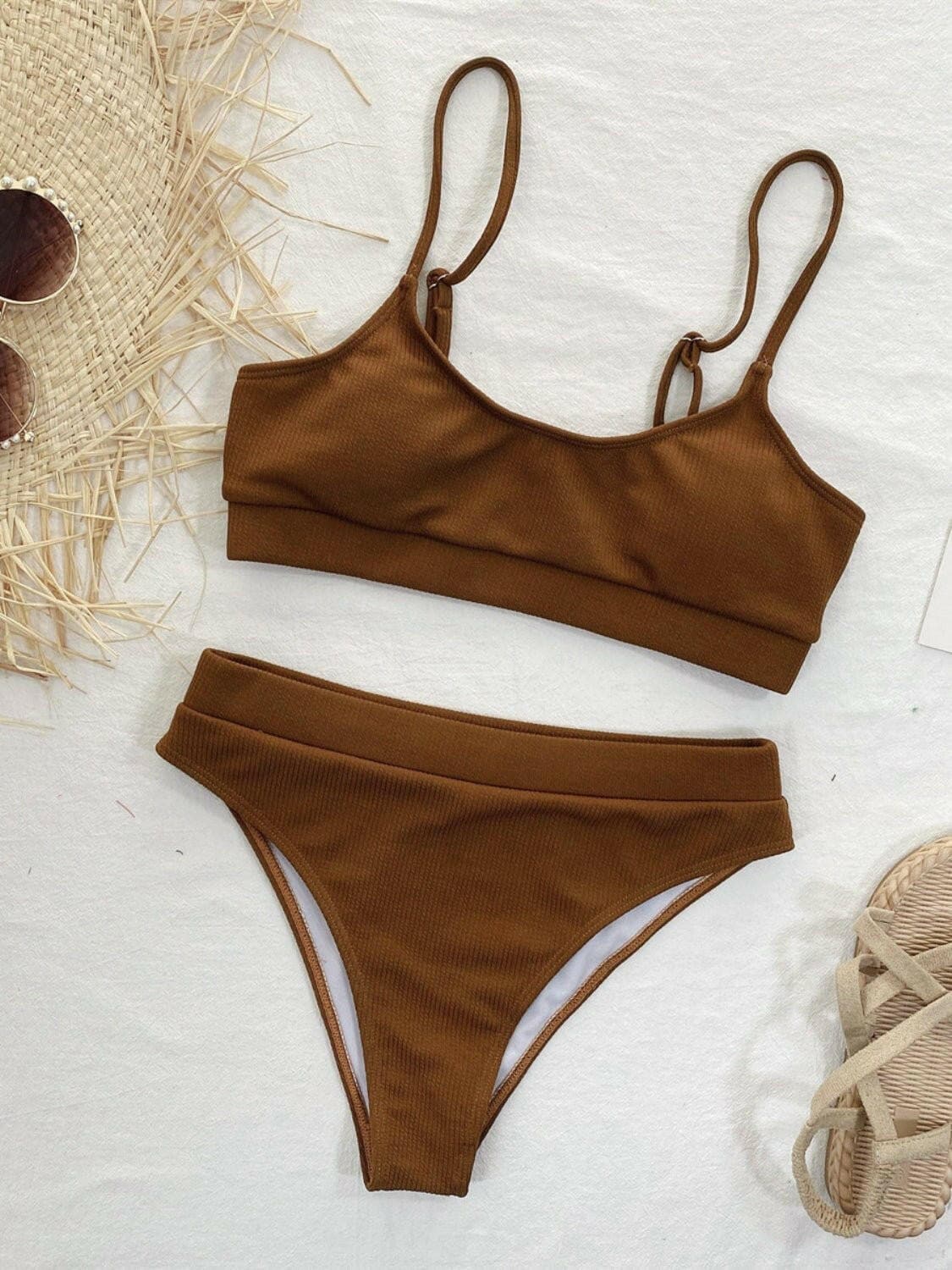 Spaghetti Strap Bikini Set with Scoop NeckUpgrade Your Swimwear Game with our Spaghetti Strap Bikini Set
 
 
Style: Embrace the basic yet chic style of our two-piece bikini set
 
Comfortable Fit: Featuring aLove Salve Spaghetti Strap Bikini Setswimwear