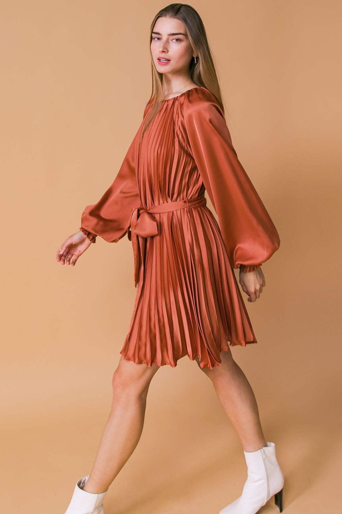 GAME CHANGER WOVEN MINI DRESS Flying Tomato