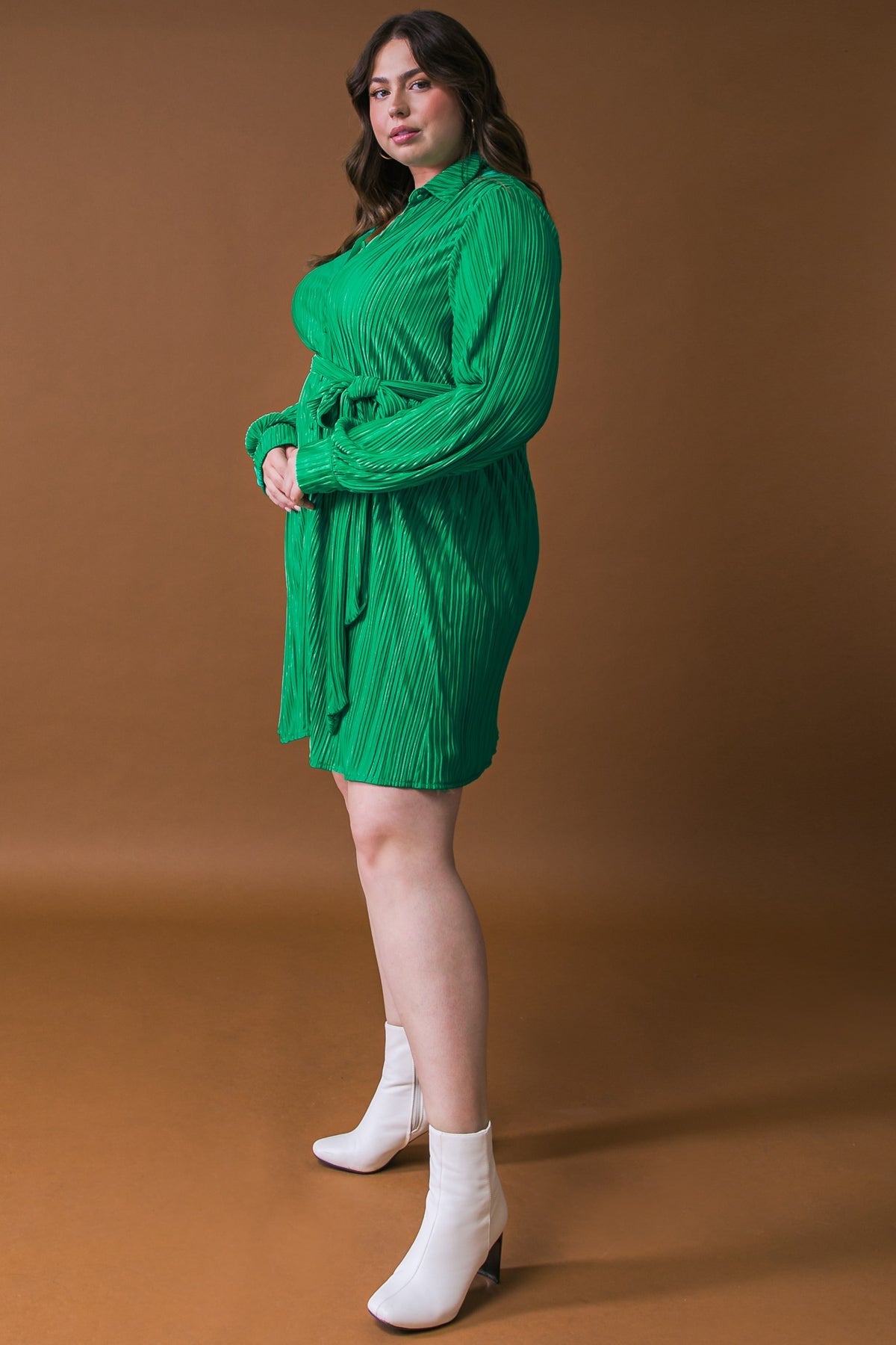 MAKE YOU WANNA STAY WOVEN MINI DRESS Flying Tomato