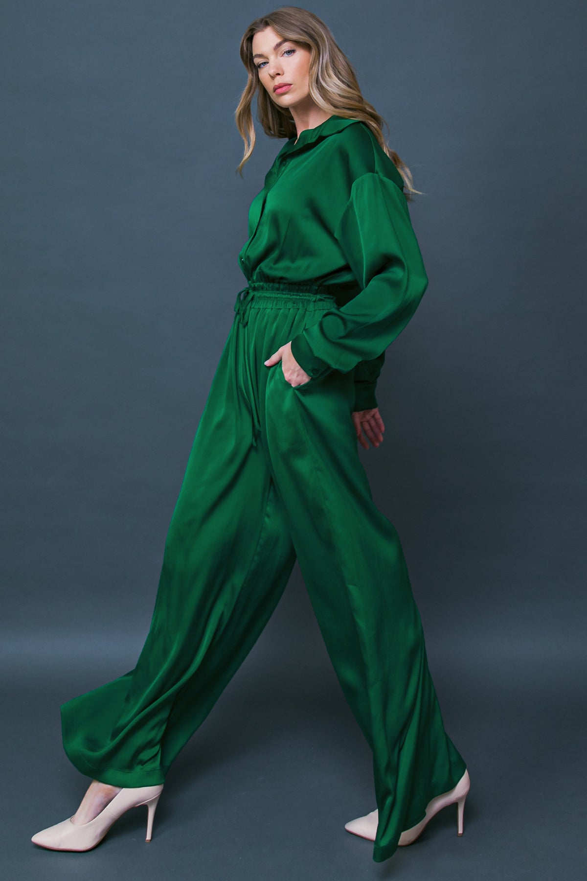 SHE'S IRRESISTIBLE WOVEN JUMPSUIT Flying Tomato