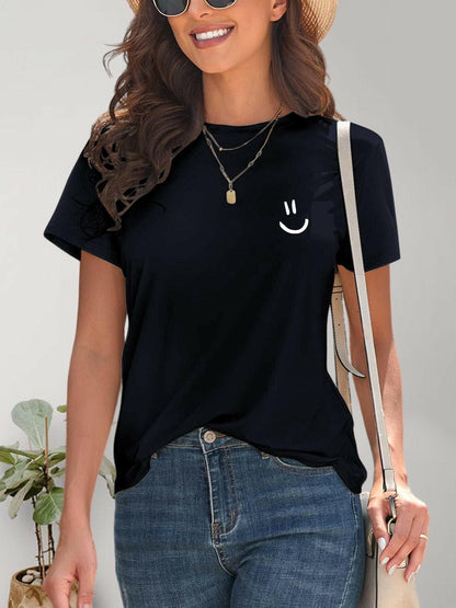 Happy Face Design Crew Neck Short Sleeve TeeUpgrade Your Casual Look with Our Happy Face Design Tee!
 
 
Style: Elevate your wardrobe with this basic crew neck tee featuring a playful happy face design.
 
MateLove Salve Happy Face Design Crew Neck Short Sleeve Teejust arrived