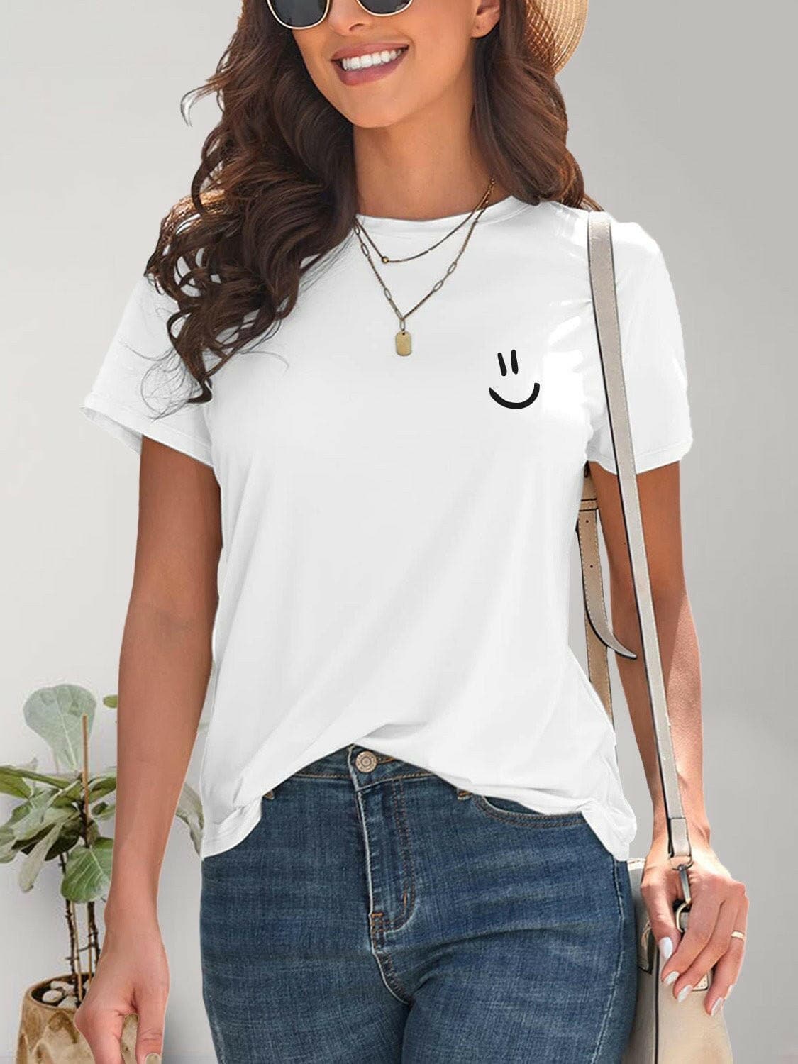 Happy Face Design Crew Neck Short Sleeve TeeUpgrade Your Casual Look with Our Happy Face Design Tee!
 
 
Style: Elevate your wardrobe with this basic crew neck tee featuring a playful happy face design.
 
MateLove Salve Happy Face Design Crew Neck Short Sleeve Teejust arrived