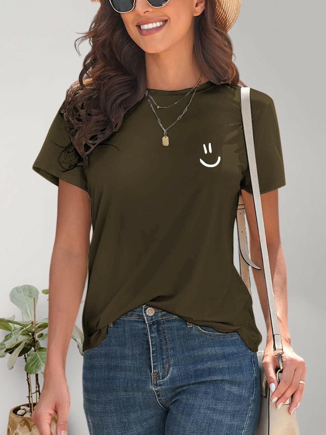 Happy Face Design Crew Neck Short Sleeve TeeUpgrade Your Casual Look with Our Happy Face Design Tee!
 
 
Style: Elevate your wardrobe with this basic crew neck tee featuring a playful happy face design.
 
MateLove Salve Happy Face Design Crew Neck Short Sleeve Teejust arrived