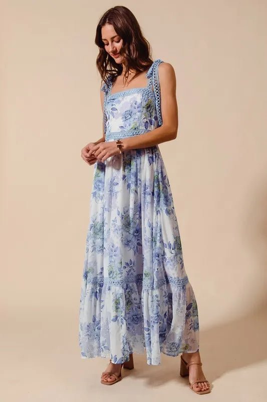 SO ME Floral Print Flowy Maxi Dress with Lace Ribbon Tie - Love Salve