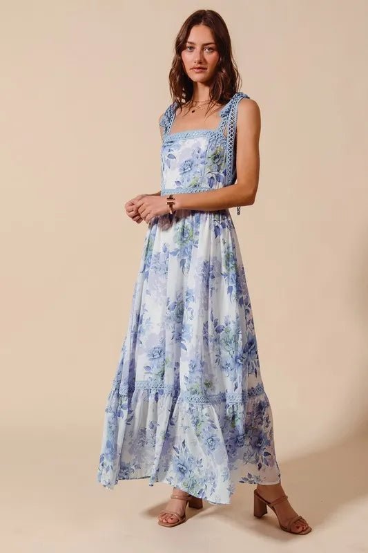 SO ME Floral Print Flowy Maxi Dress with Lace Ribbon Tie - Love Salve