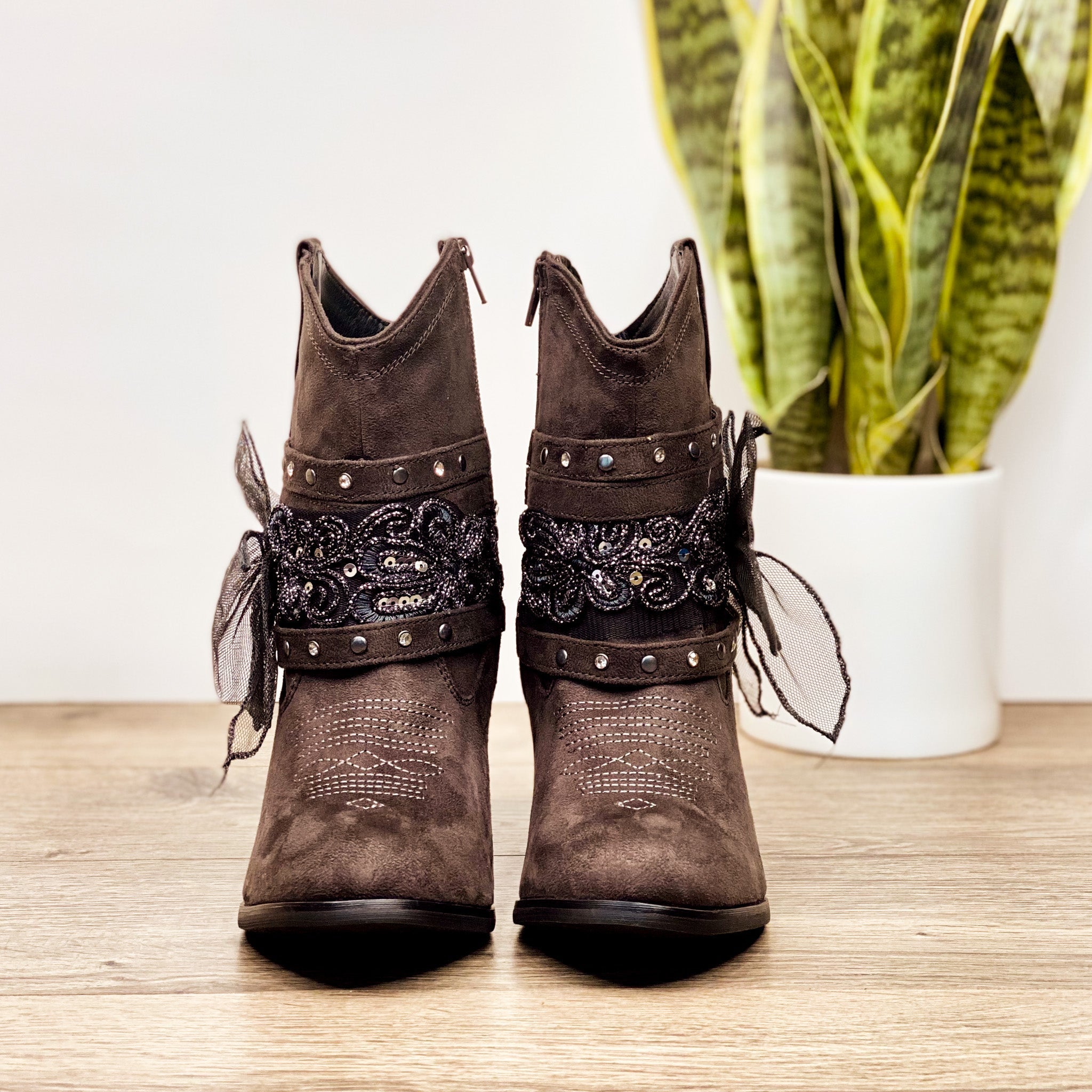 Stash Bootie in Grey