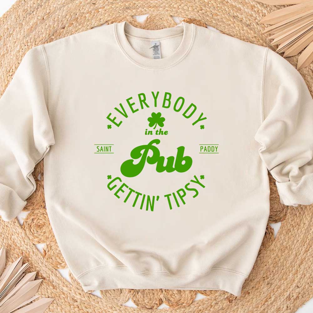 Funny Shirt – Everybody in the Pub Gettin' Tipsy Tee Adorb.co