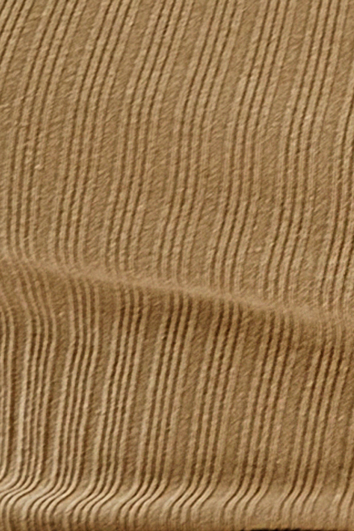 HONEY KISSES LUSTROUS TANK TOP Flying Tomato