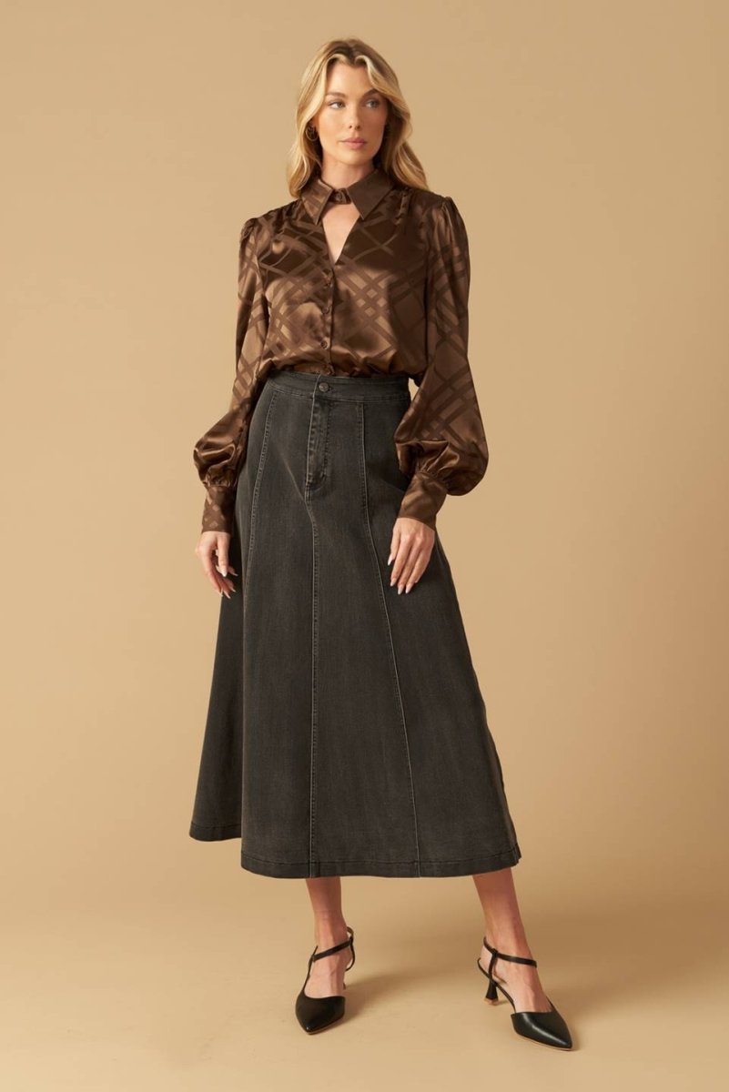 THE ART OF BALANCE WOVEN SATIN TOP - Love Salve
