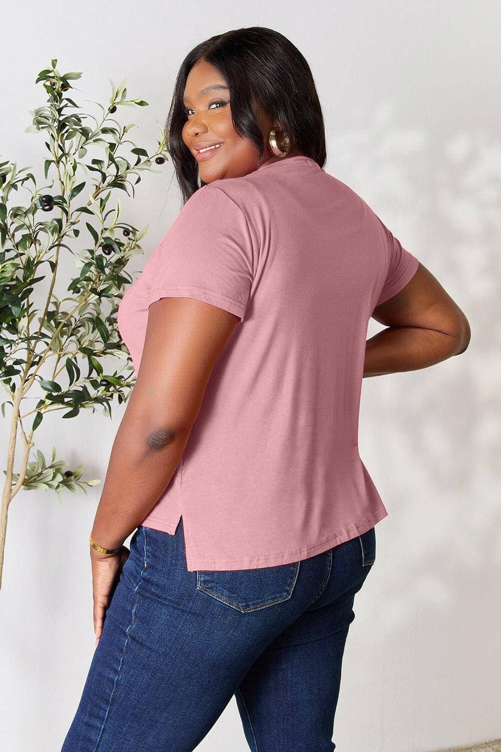 Essential Curve Plus Size Round Neck Tee with Short Sleeves - Love Salve 